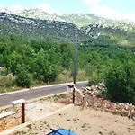 In Starigrad Near Paklenica Park Lejlighed Seline