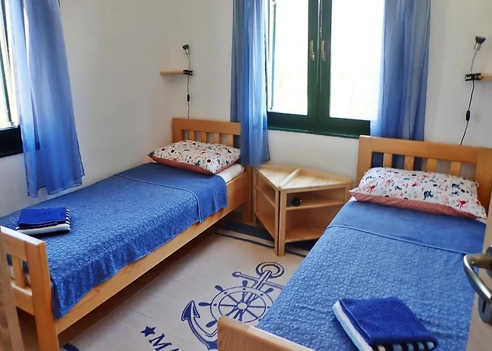 Apartment In Starigrad Near Paklenica Park
